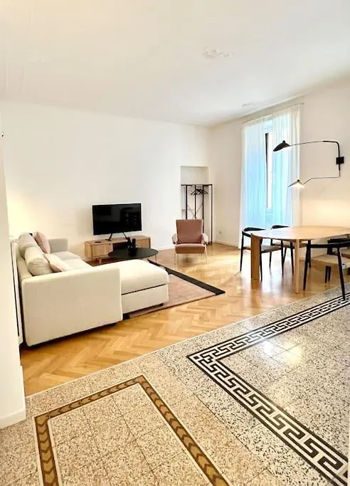 Casa Milano Apartment 0*, Milan Italy