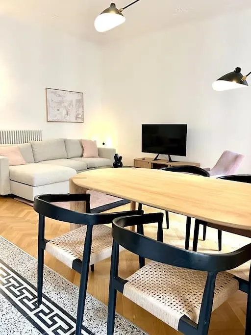 Casa Milano Apartment